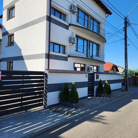 Apartamento Casa BID Piteşti Exterior foto