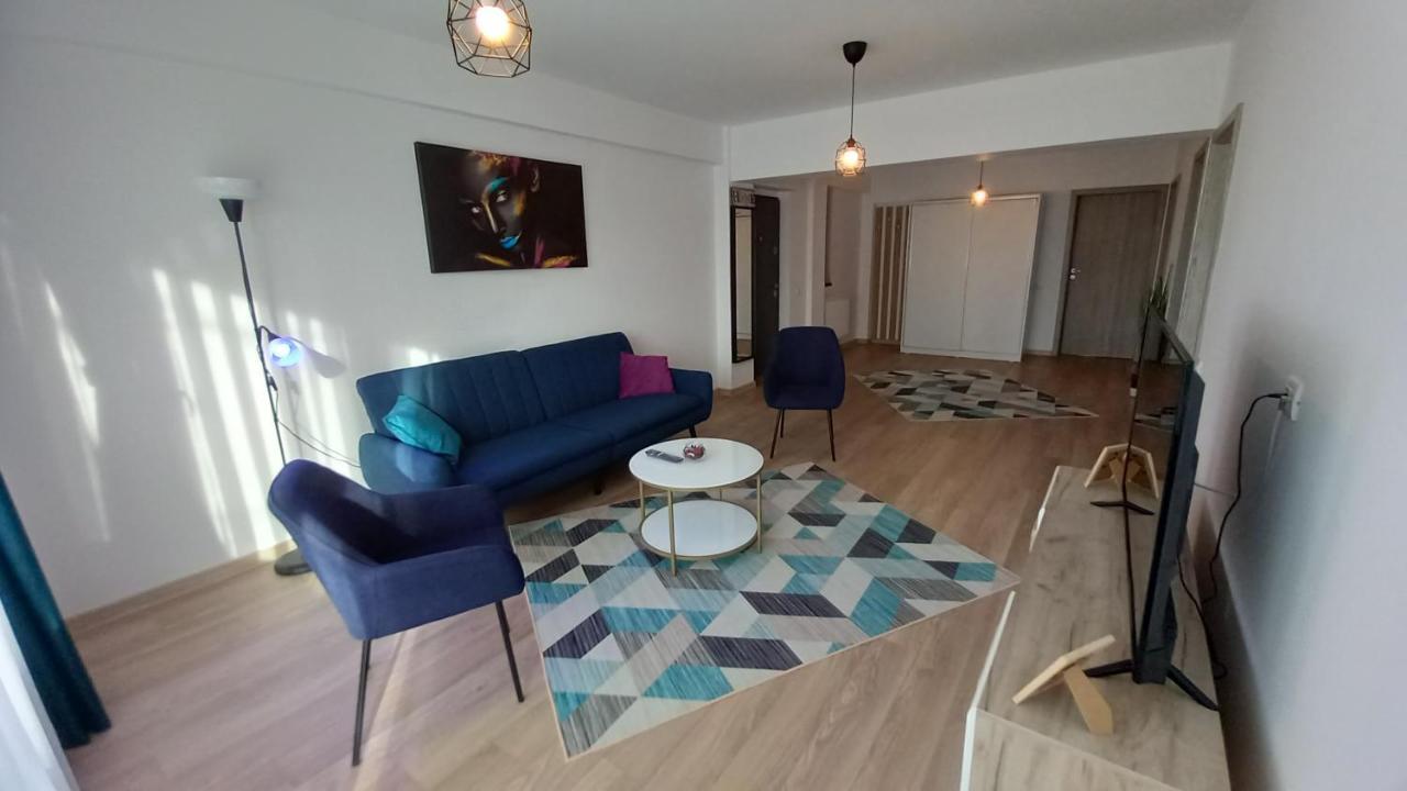 Apartamento Casa BID Piteşti Exterior foto